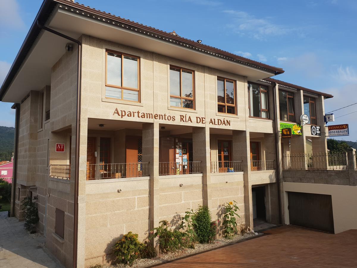 Apartamentos Ria De Aldan Exterior photo
